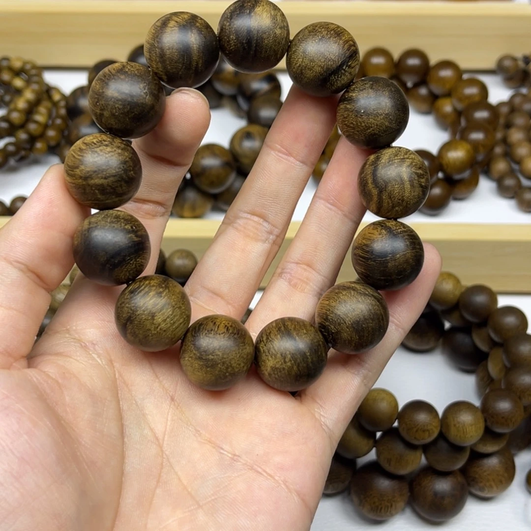 用***3手串沉香越南芽庄白棋楠1.8