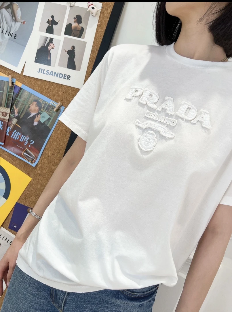 99新 Prada/普拉达 标语短袖T恤 M码