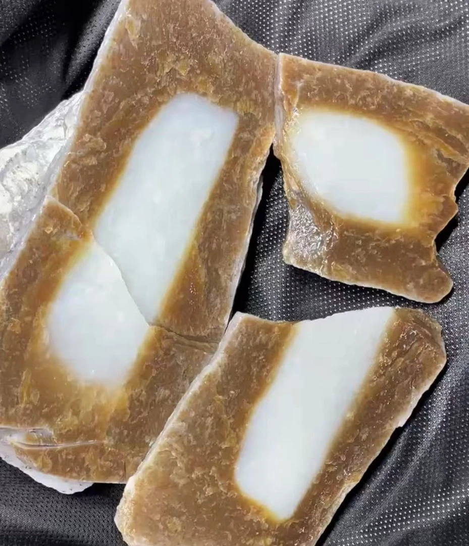 新疆糖料高品质玉质奇石独特造型观赏