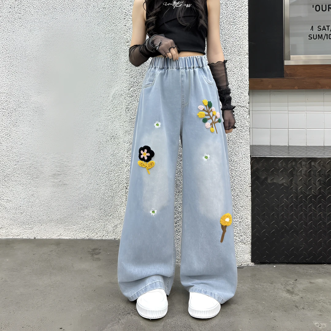 立体感刺绣小花女款牛仔裤春款2025新款洋气春季柔软宽松阔腿裤子