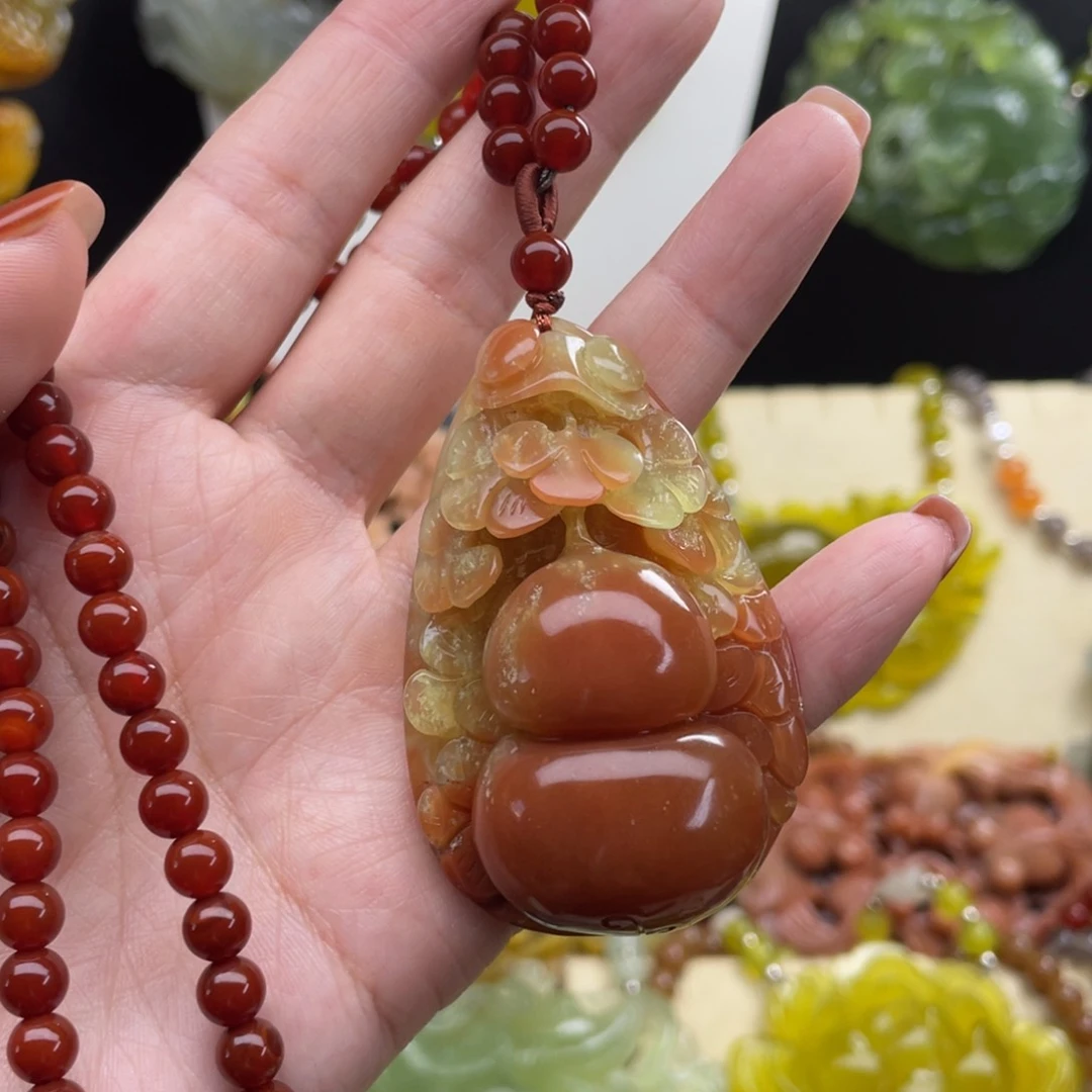 未镶嵌蛇纹石玉颈饰