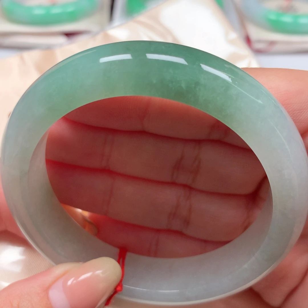 翡翠未镶嵌手镯21宽版冰绿