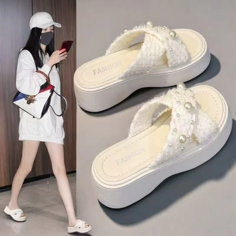 小香风绝美厚底珍珠拖鞋女夏配裙子拖鞋女士外出精致拖鞋网红时尚