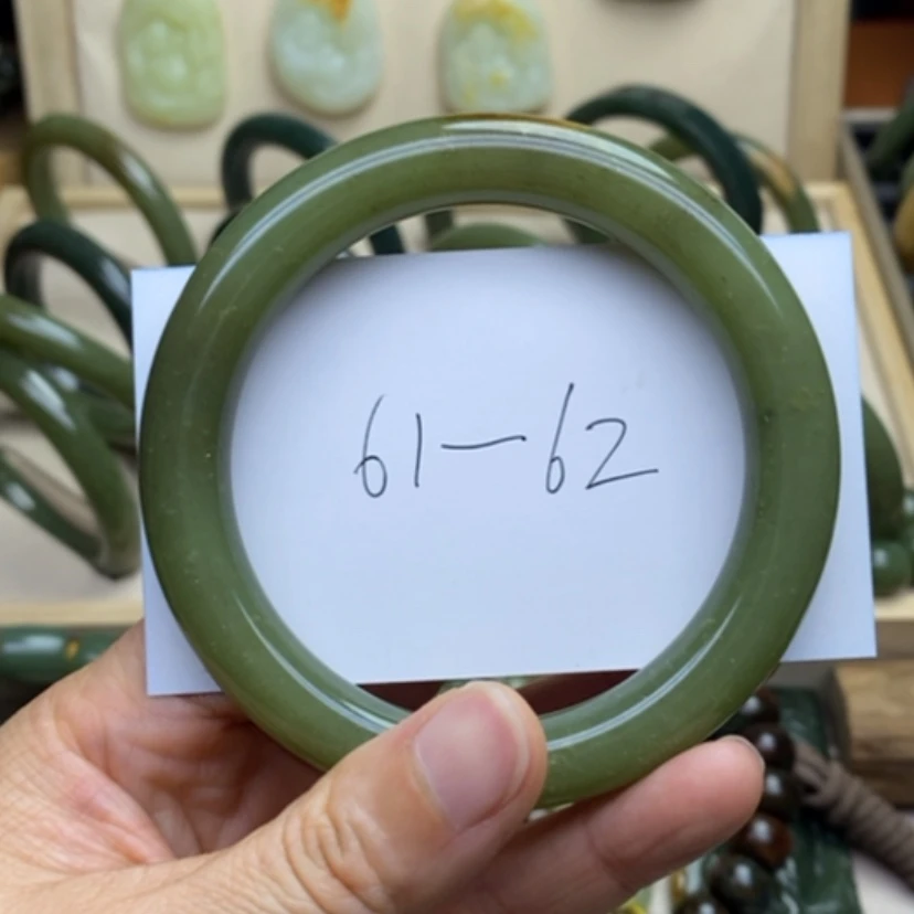 【闪购商品】和田玉手镯未镶嵌-****顺