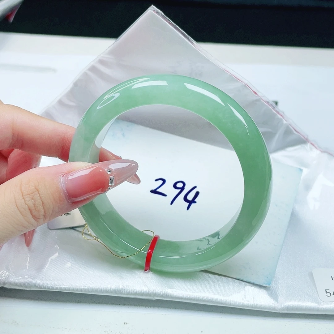 未镶嵌手镯翡翠54+
