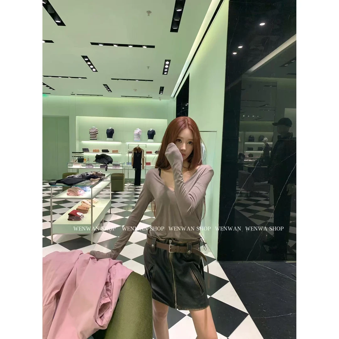 秋季正肩修身大V领微透薄款长袖女T恤内搭打底上衣秋季低领防晒衫