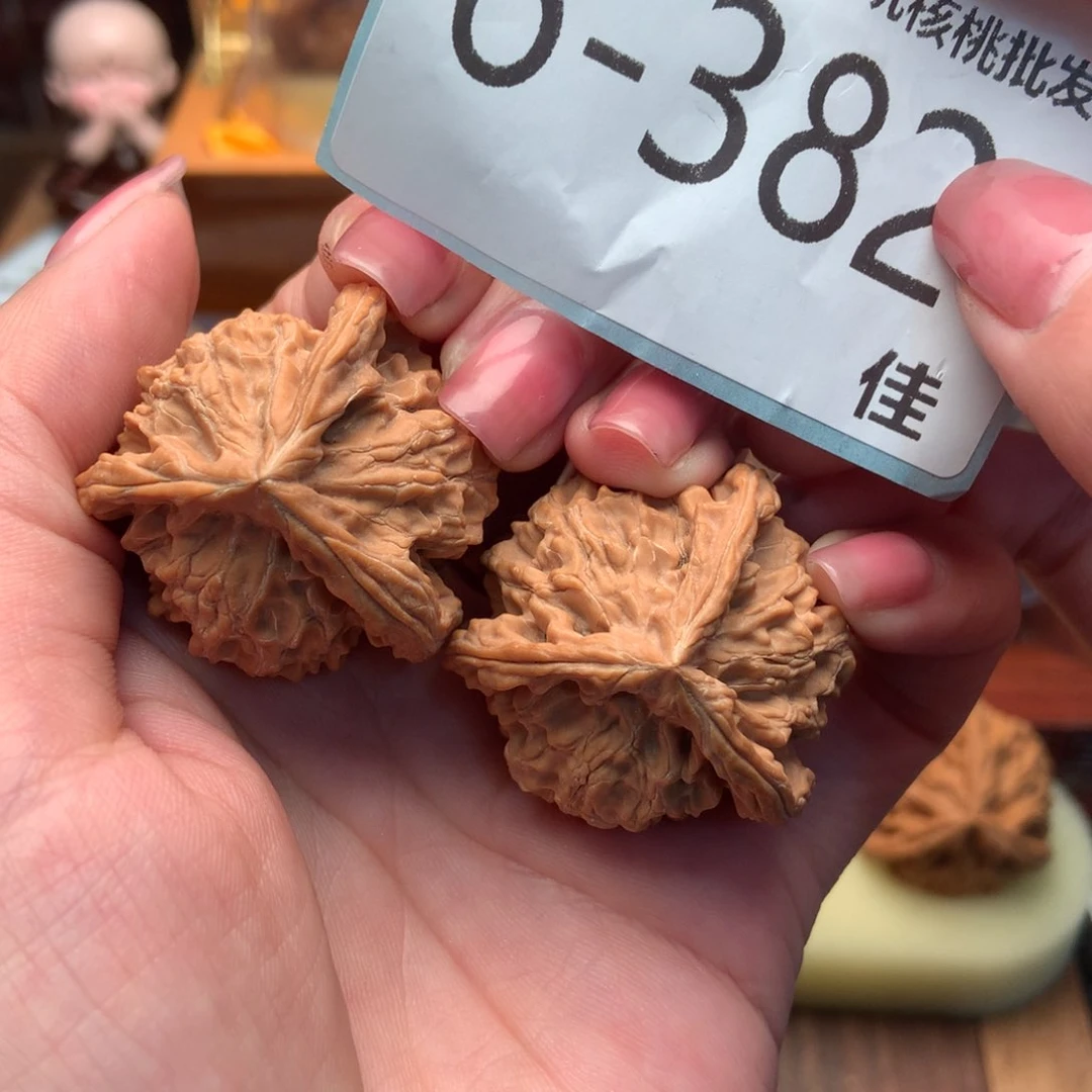 文玩核桃把件36盘山奔