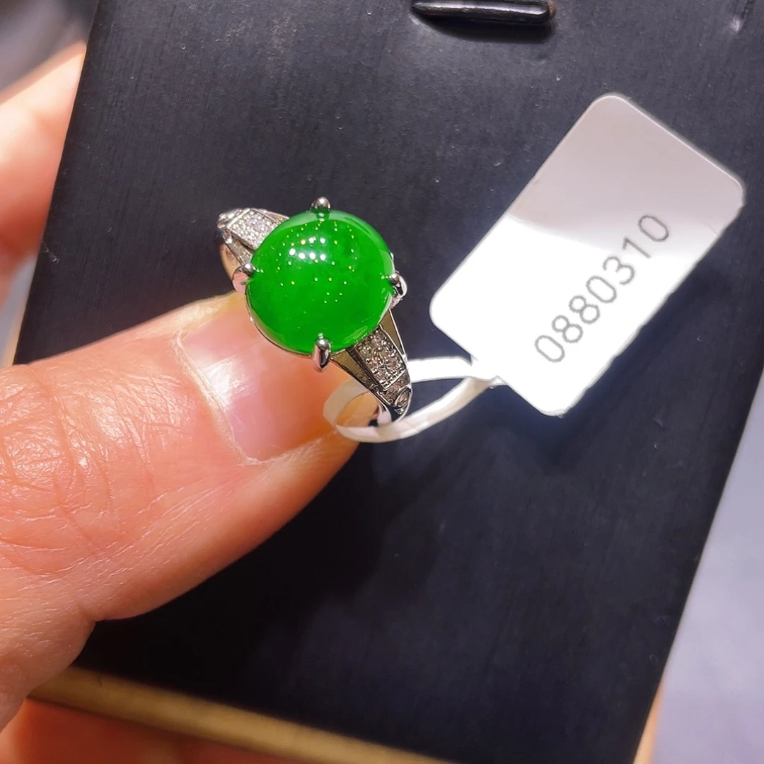 翡翠未镶嵌项链戒指