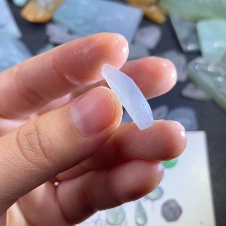 定制翡翠未镶嵌包工包料