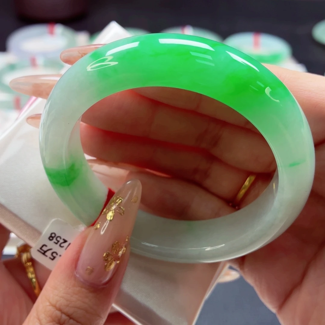 翡翠未镶嵌手镯22（79号）