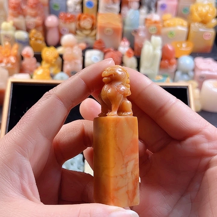 老挝石印石小****人2厘米，包刻