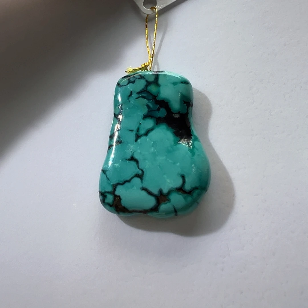 绿松石未镶嵌挂件