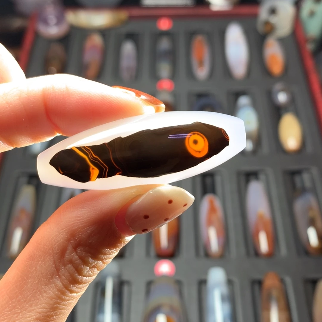 玛瑙/玉髓未镶嵌颈饰