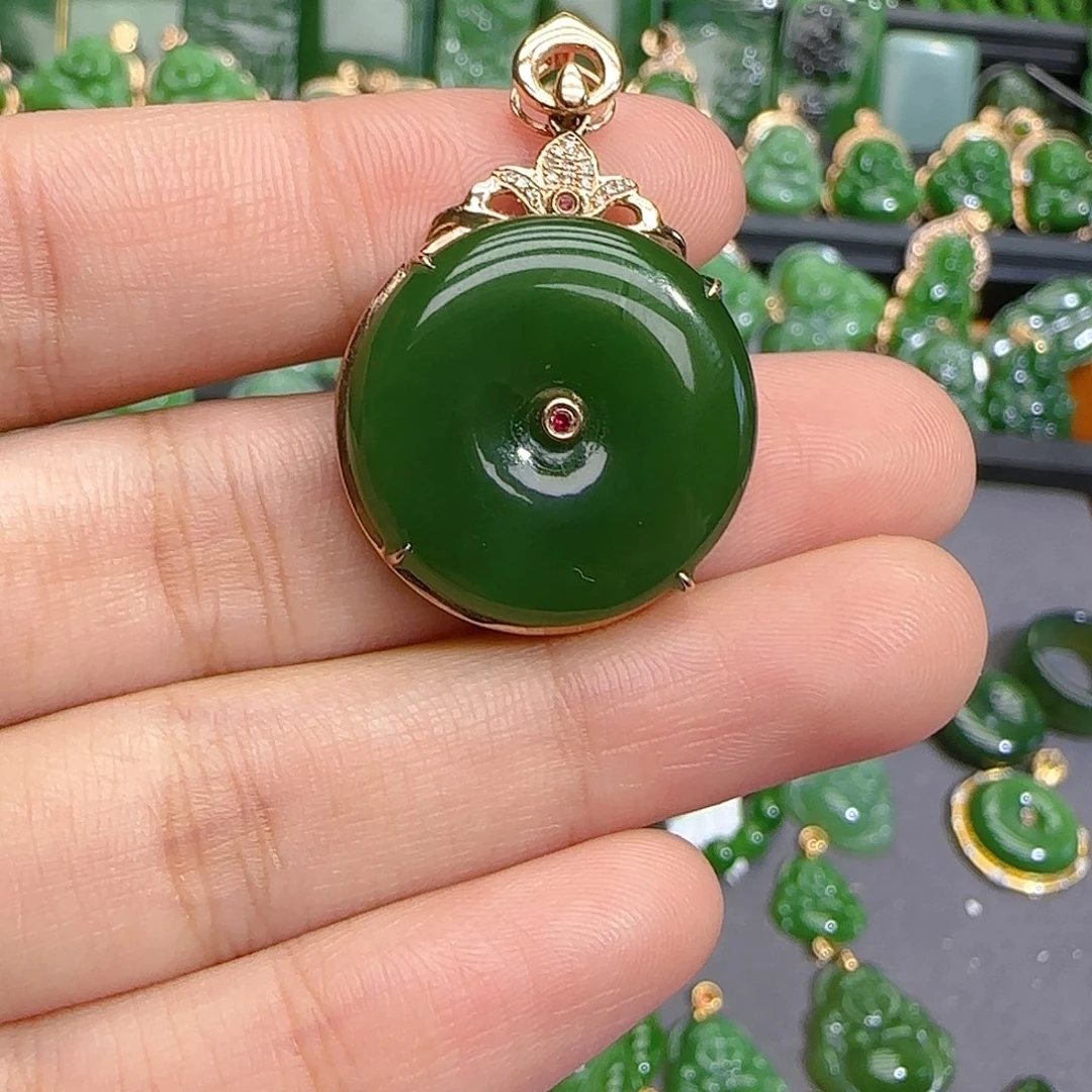 和田玉（碧玉）18K金镶嵌颈饰