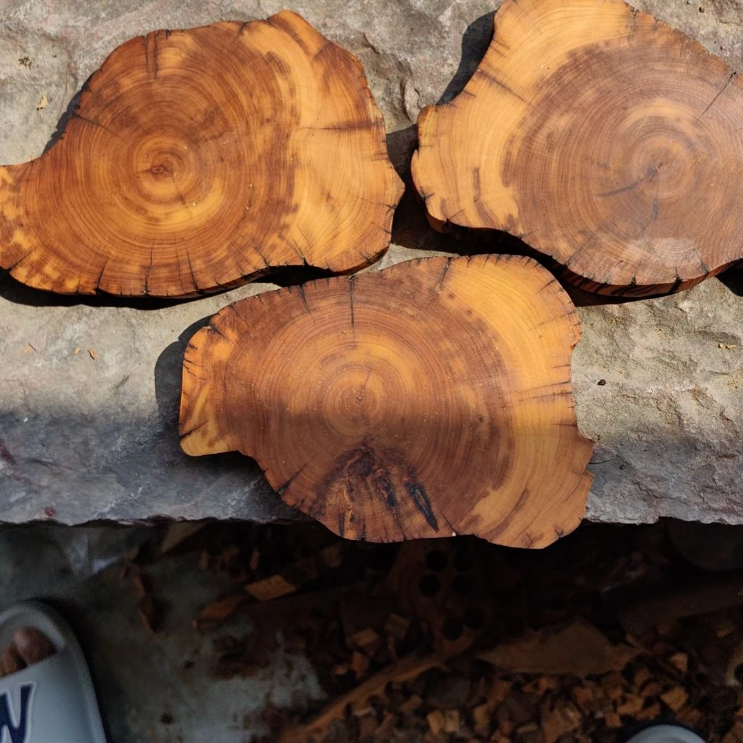 柏木（崖柏）板子一个，黑油陈华料