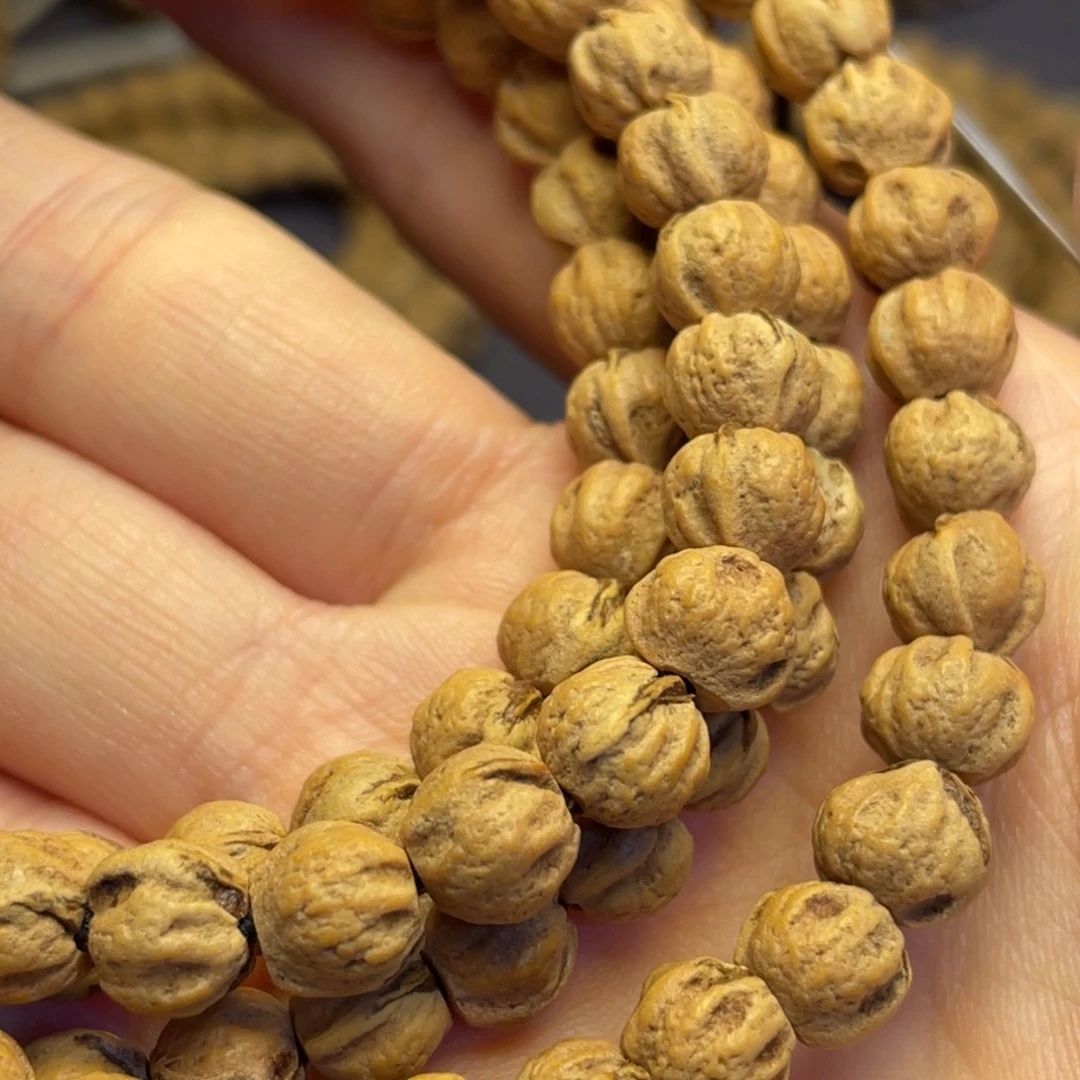 N***A吊坠柏香籽/百香籽