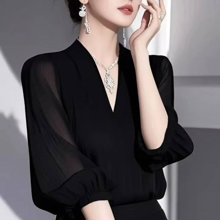 2025洋气夏装新款法式减龄百搭显瘦衬衫小众设计感轻奢黑色衬衣