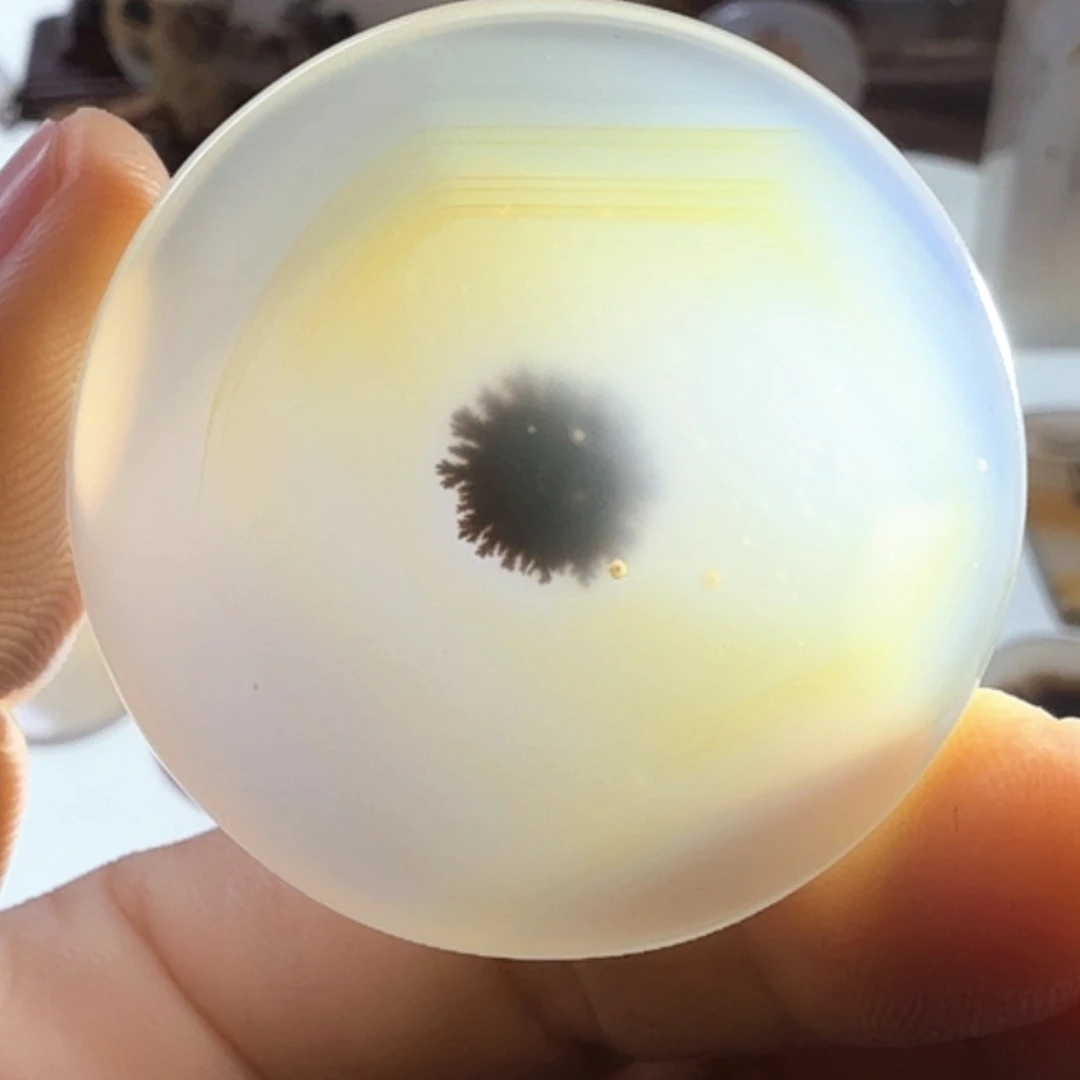 未镶嵌玛瑙/玉髓珠宝半成品