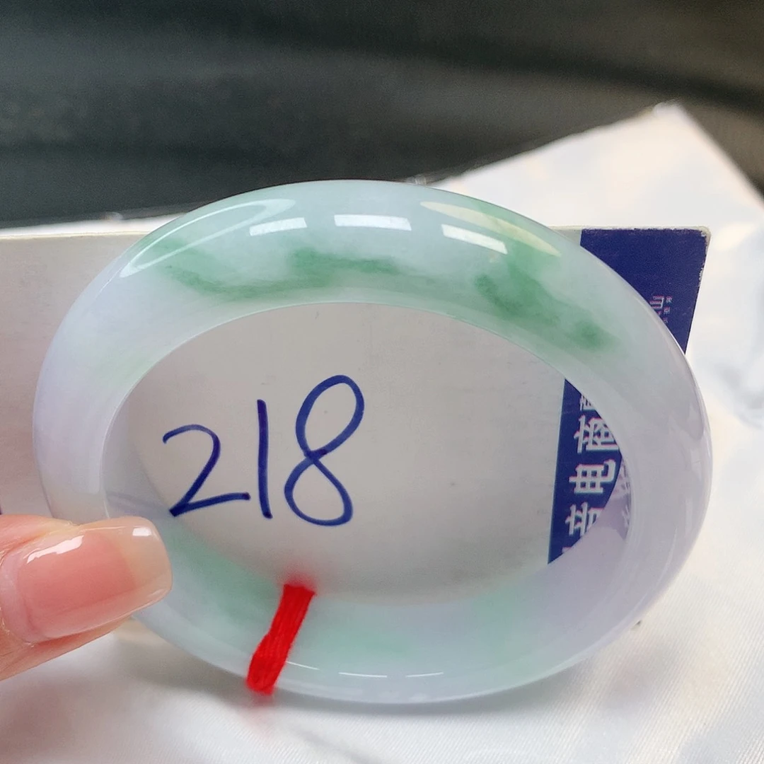 翡翠手镯未镶嵌翡翠手镯218号