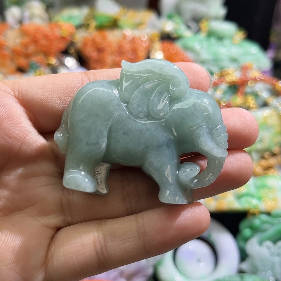 颈饰未镶嵌翡翠待编织