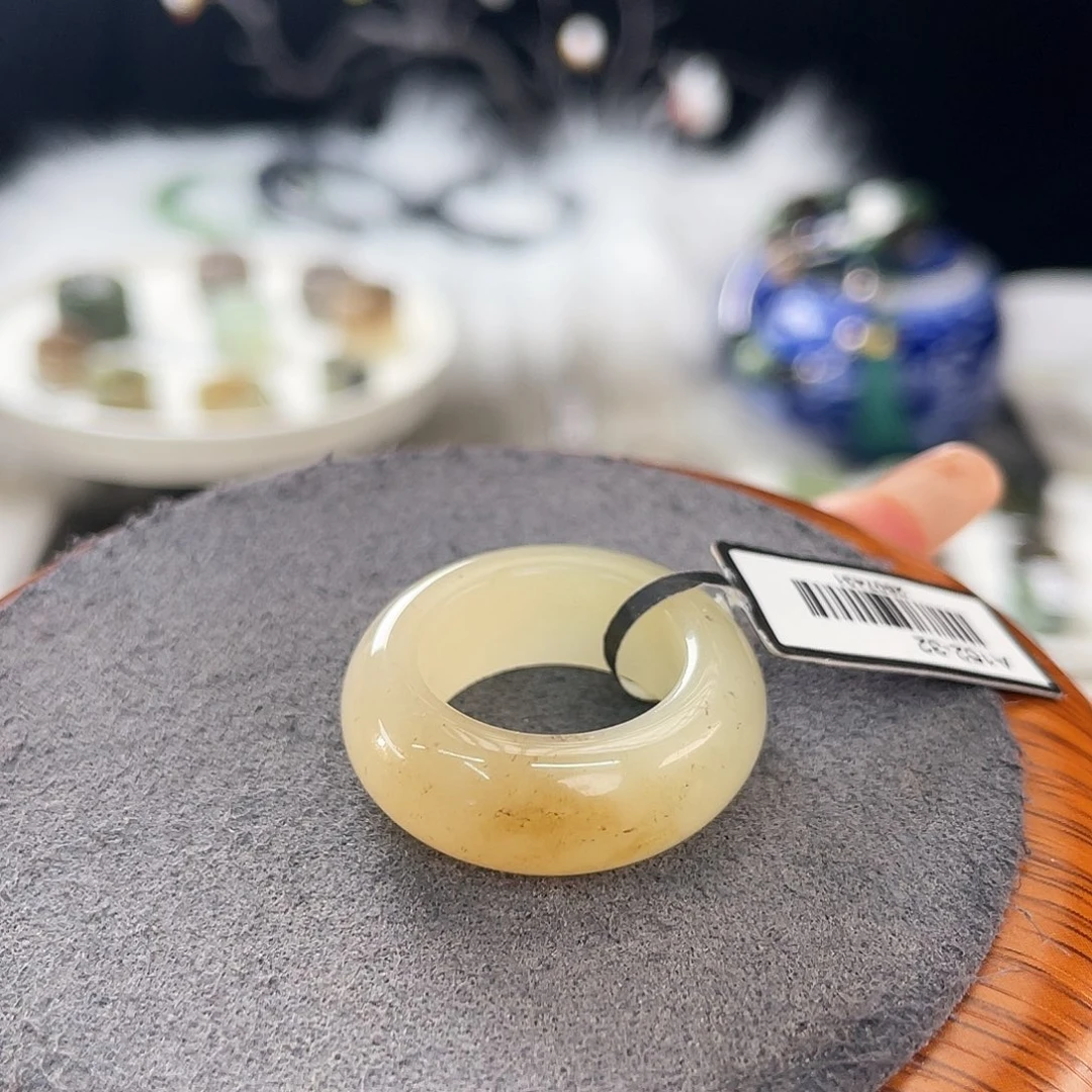 和田玉未镶嵌戒指c48 糖白轮胎16.8