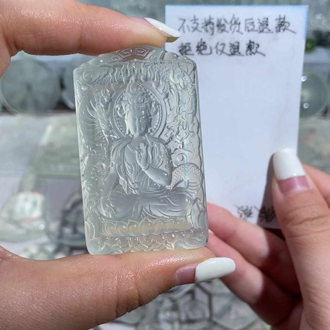 无****蛇纹石玉未镶嵌颈饰