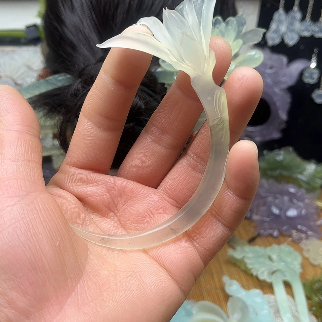 蛇纹石玉未镶嵌岫玉