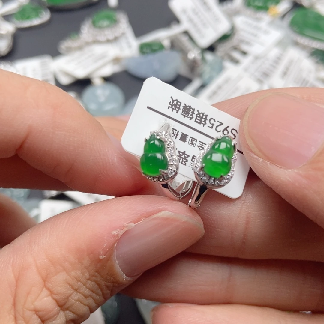 翡翠银S925镶嵌颈饰