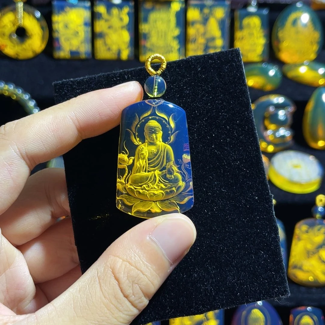 琥珀颈饰未镶嵌蓝珀阿弥陀佛阴雕