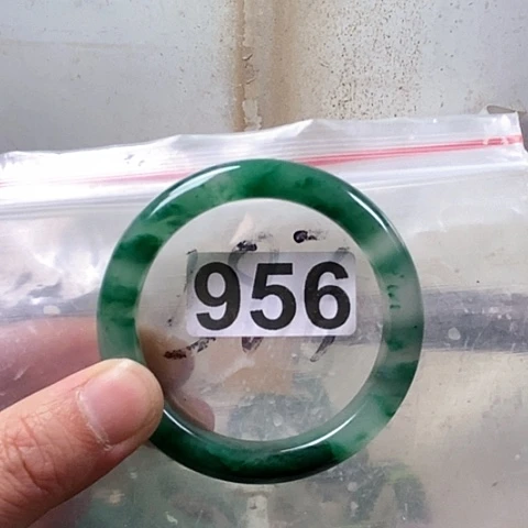 石英质玉手镯未镶嵌阳*