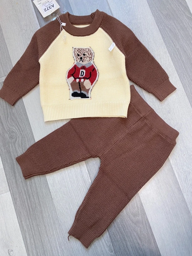 婴幼儿宝宝针织套装