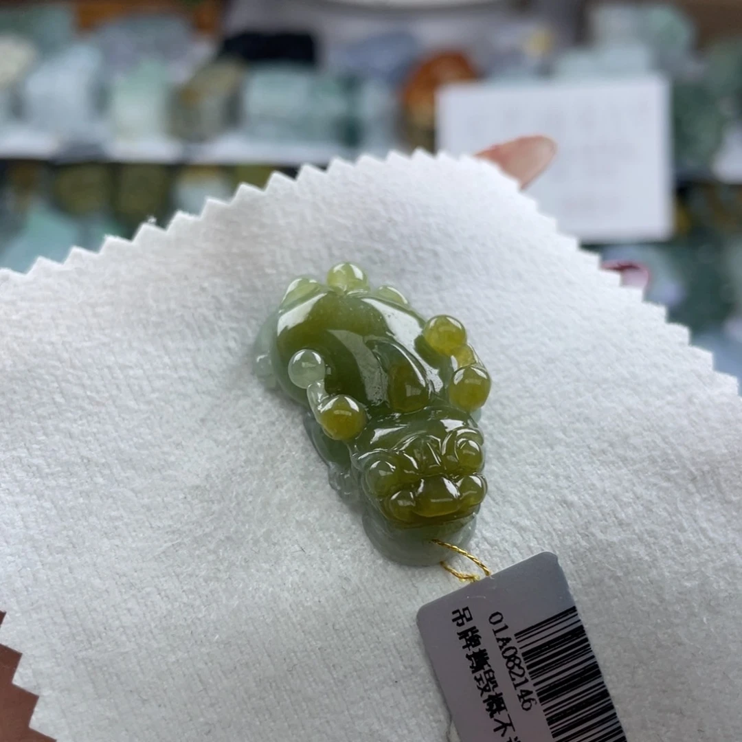 颈饰未镶嵌翡翠貔貅60