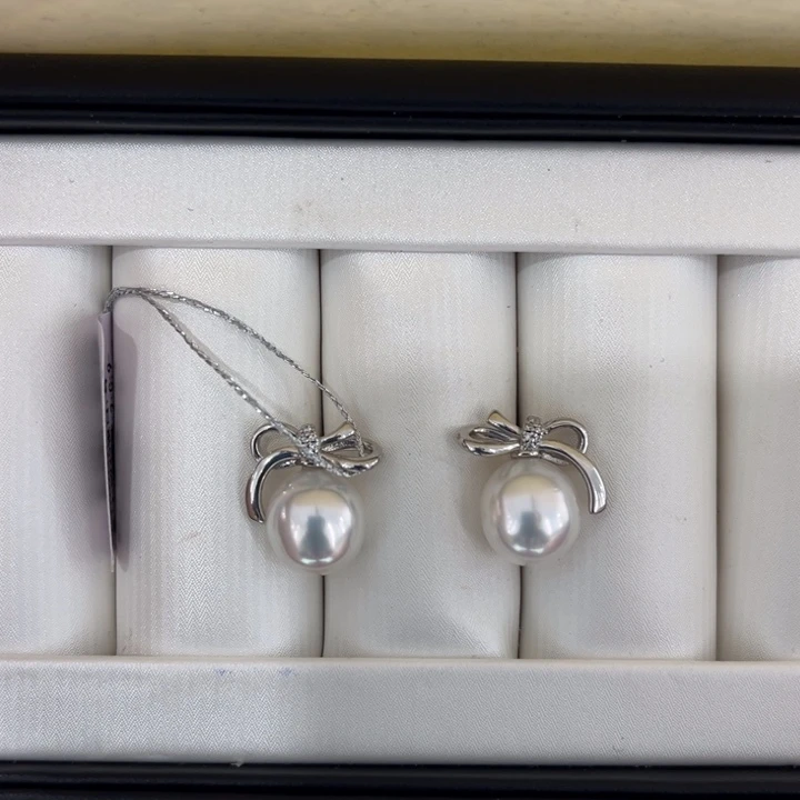海水珍珠上新澳白蝴蝶结耳钉9-10mm银S925镶嵌