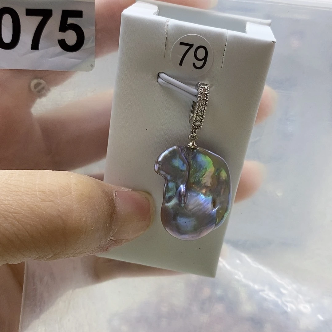 合金耳饰淡水珍珠