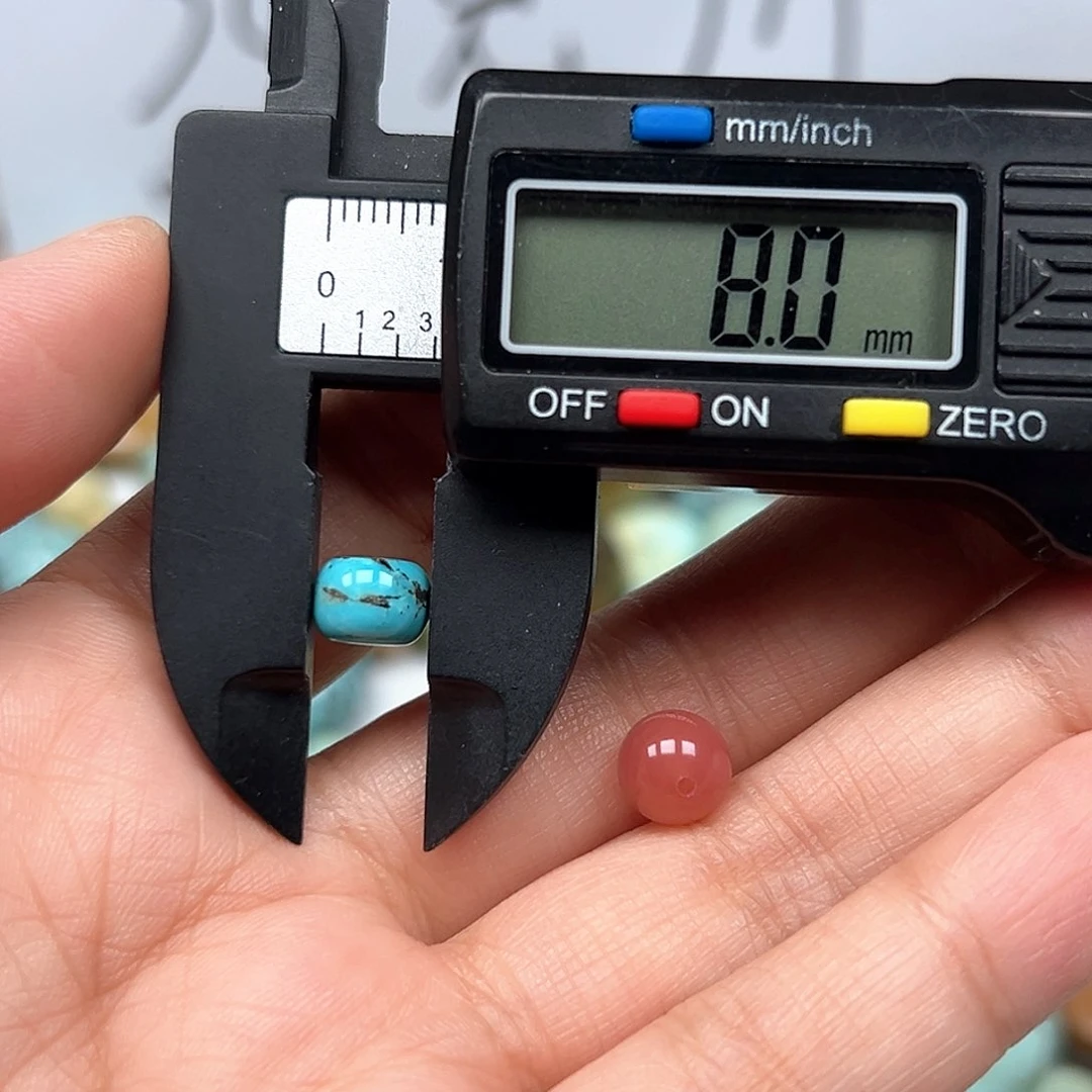 南红玛瑙未镶嵌珠宝奇石