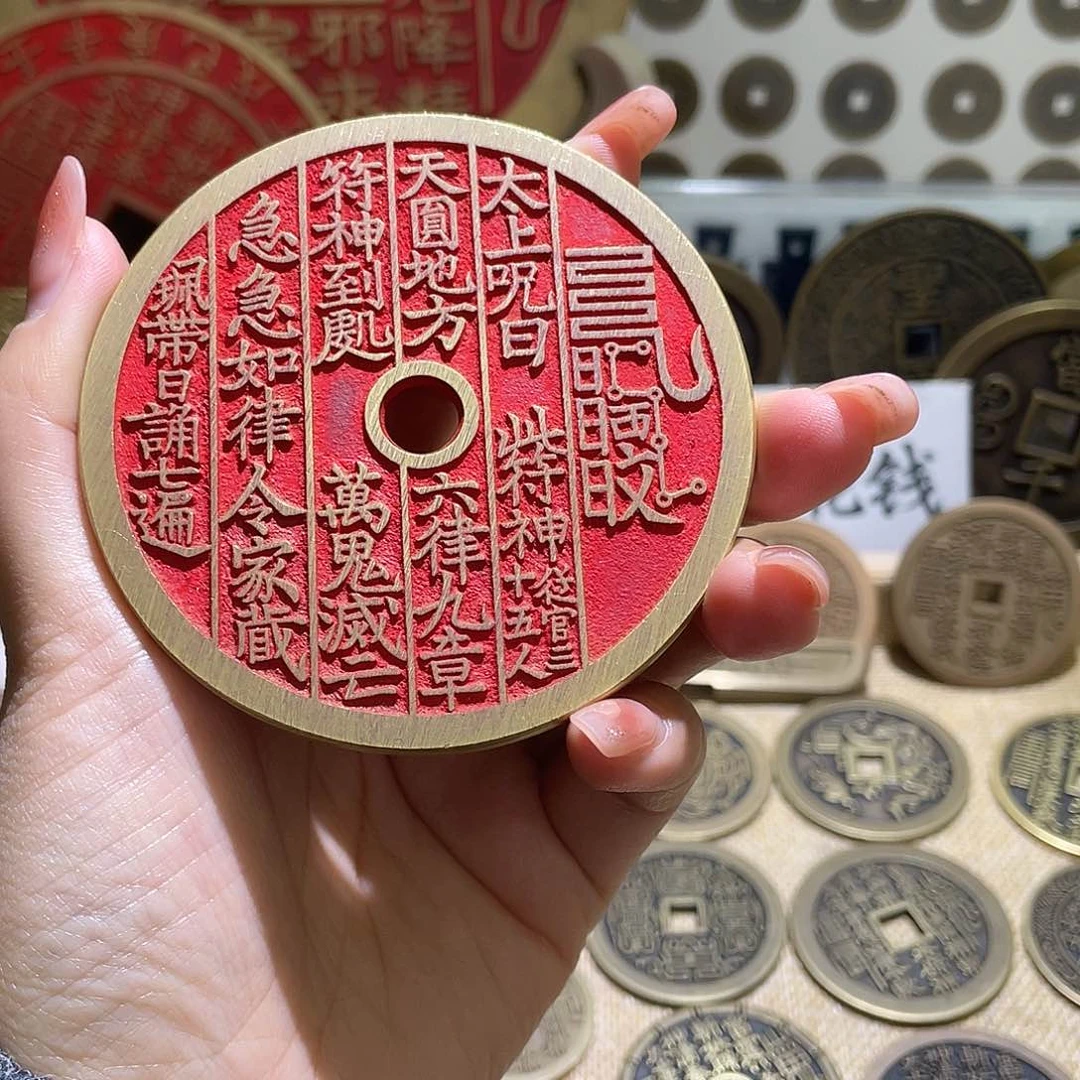 铜铜现代仿制工艺品花钱