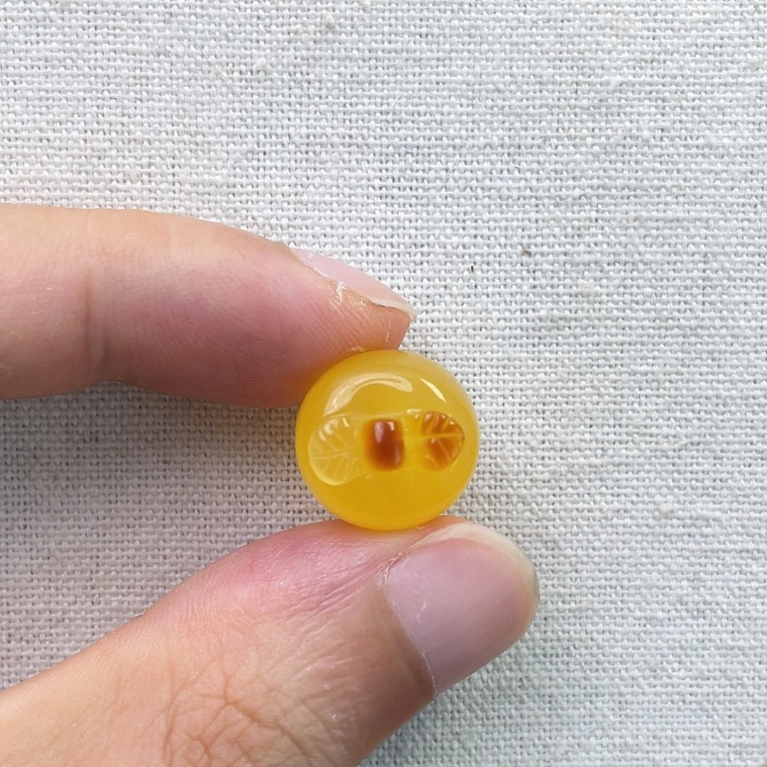 琥珀未镶嵌裸石苹果