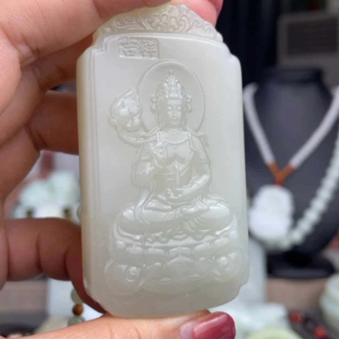 【闪购商品】颈饰未镶嵌和田玉