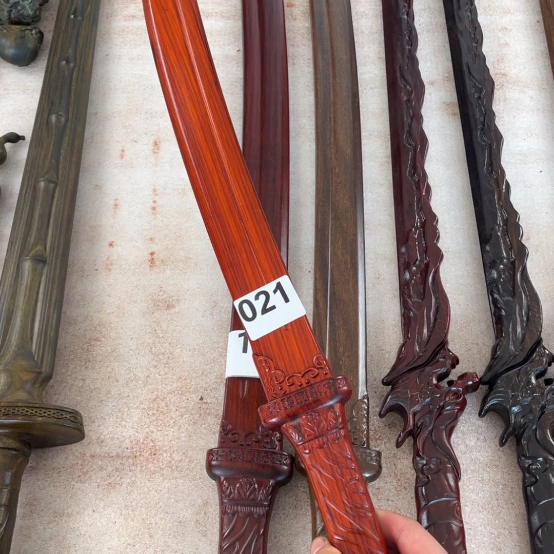 非洲紫檀（红花梨）?****?福利款021小绣春刀