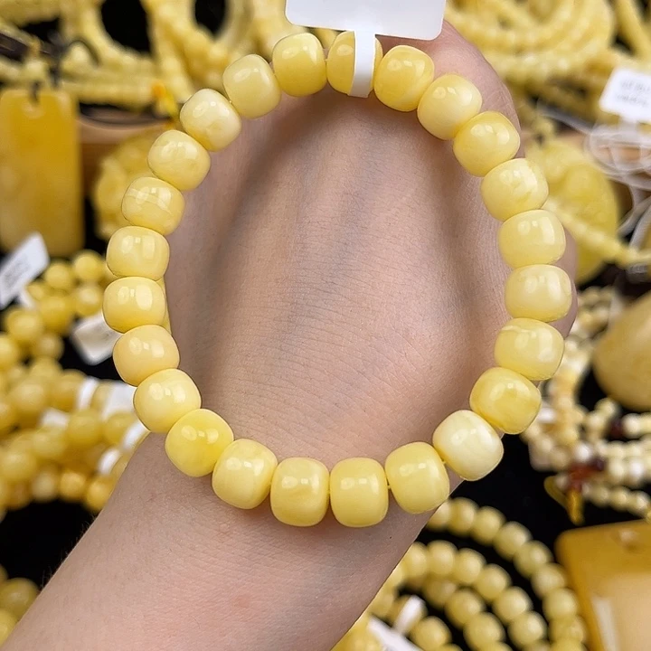 琥珀颈饰未镶嵌琥珀