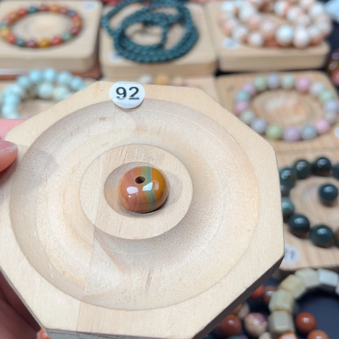 一***心石英质玉未镶嵌手链16