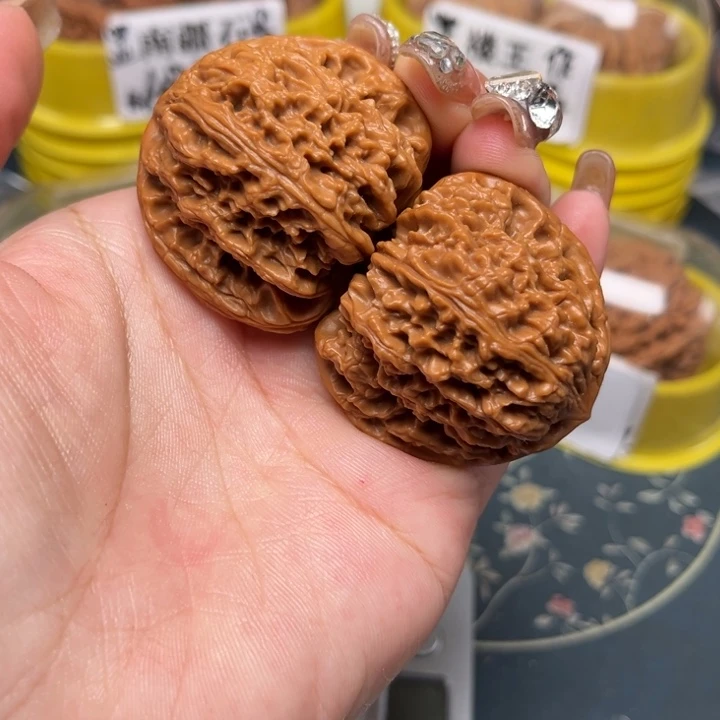 桃核吊坠43-31171-02