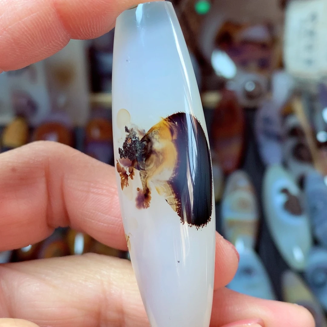 玛瑙/玉髓颈饰未镶嵌