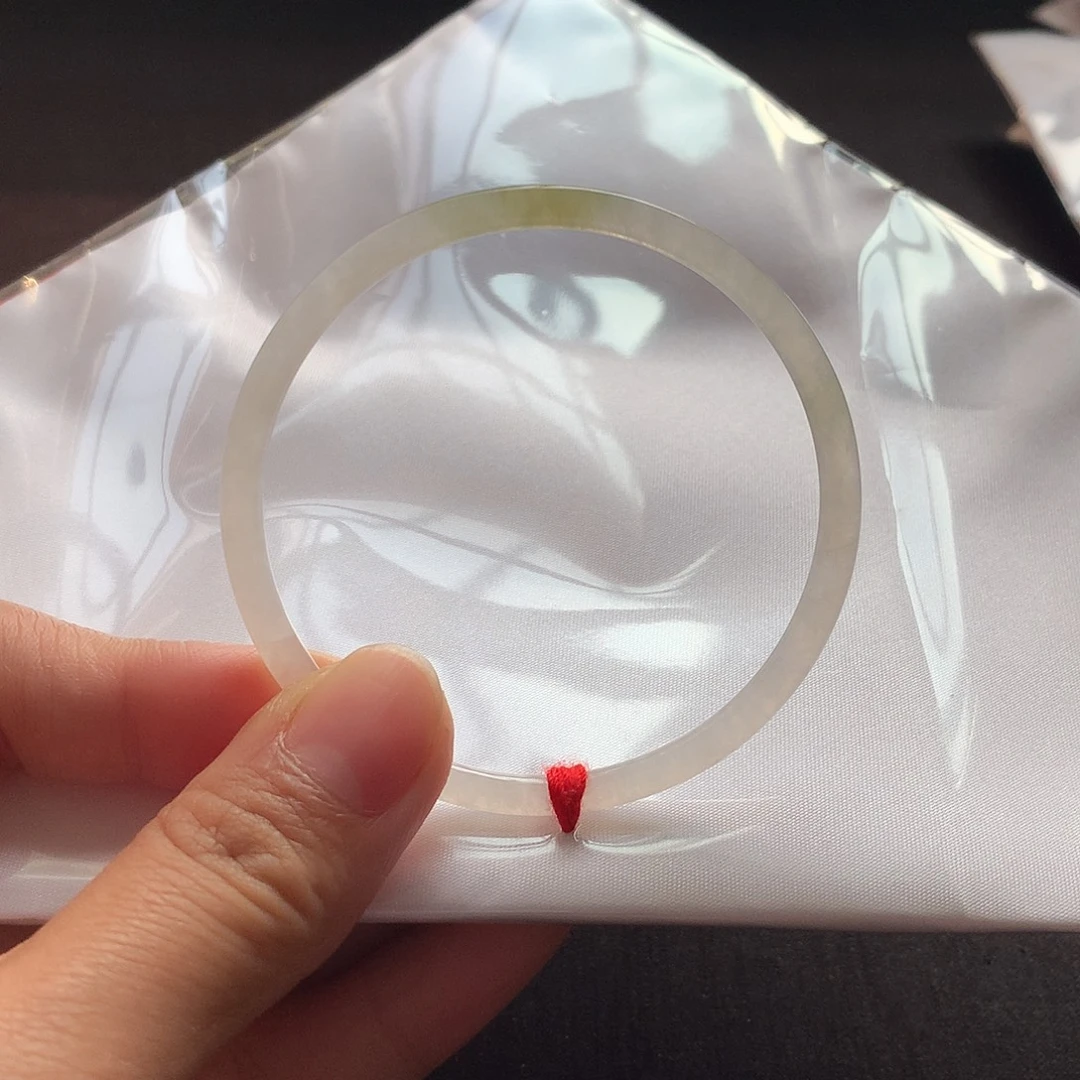 翡翠未镶嵌手镯53完美