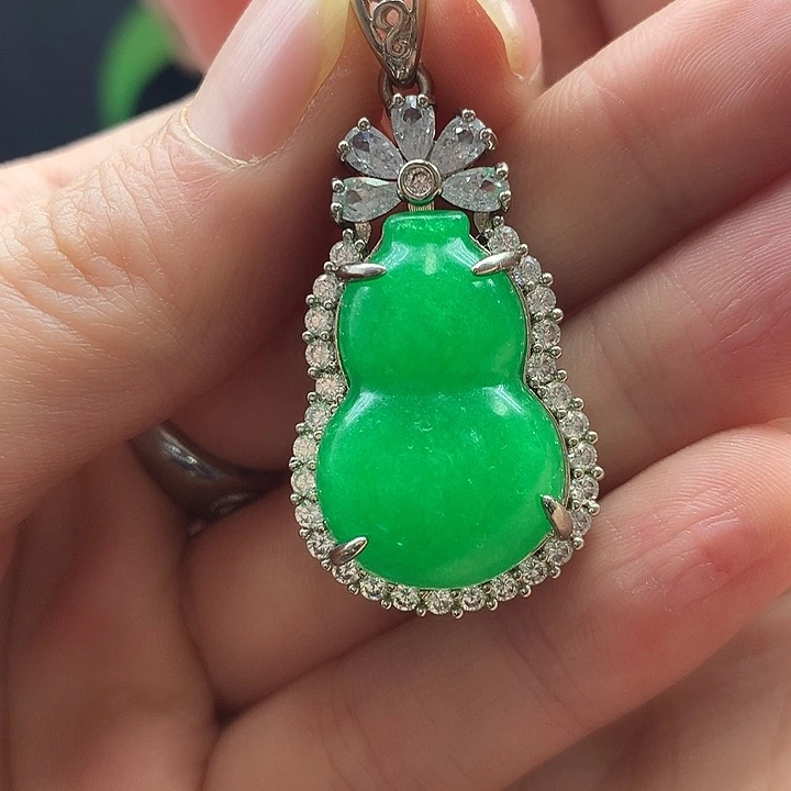 翡翠银S925镶嵌颈饰