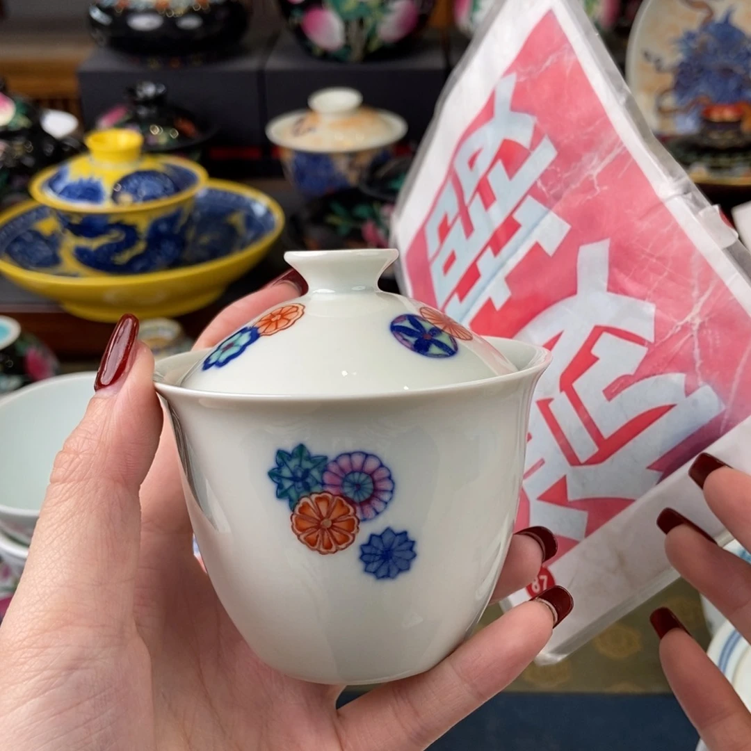 陶瓷艺术家的作品是最