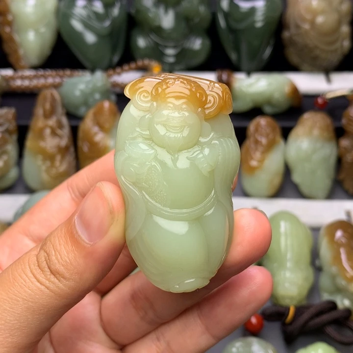 和田玉未镶嵌把件?****城