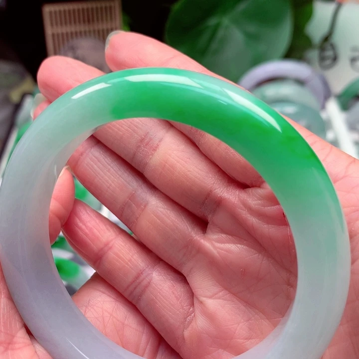 平***l翡翠未镶嵌手镯天然翡翠手镯