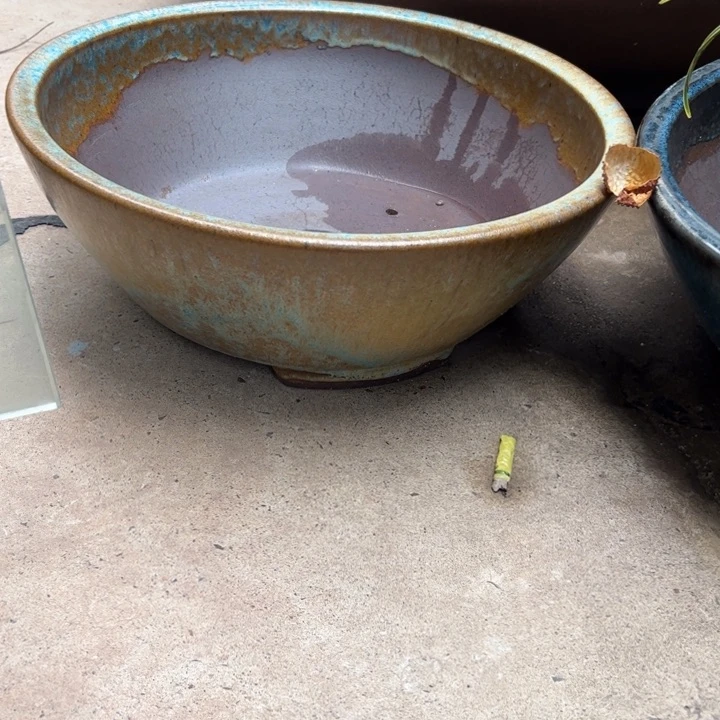 山***多紫砂花盆微瑕处理圆盆