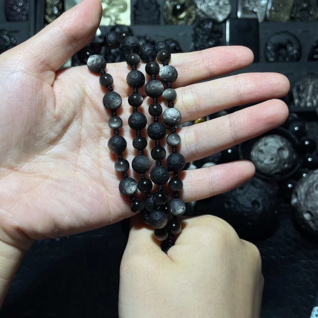 众***意黑曜岩未镶嵌珠宝奇石